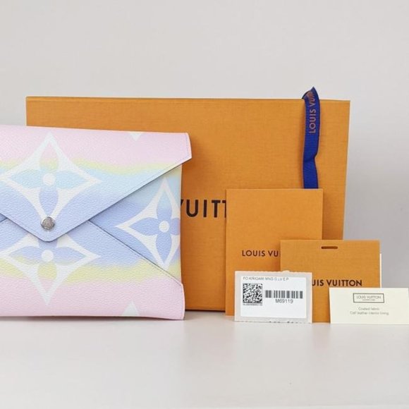 SOLD Louis Vuitton Large Escale Kirigami Clutch - Picture 7 of 7